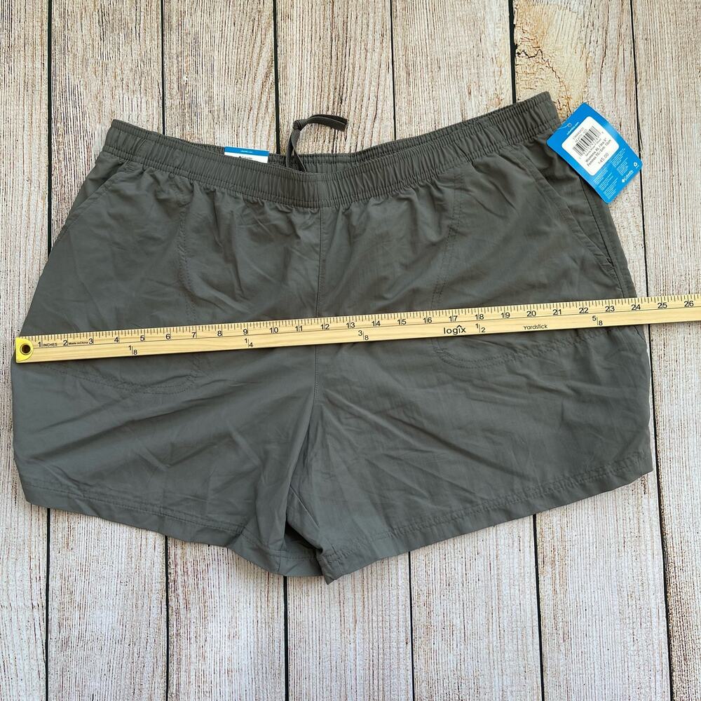 NWT Women's XL Columbia Active Running Shorts - Picture 2 of 5